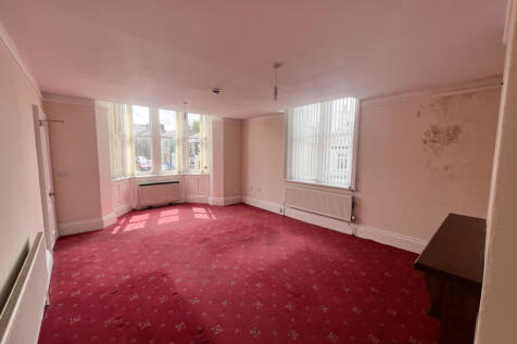 Flat 1 - Bedroom 1