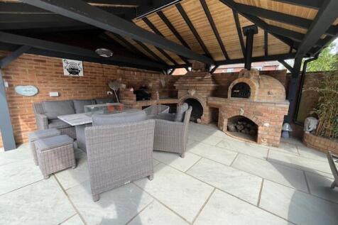 Entertaining Area