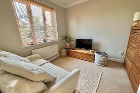 dy Family room