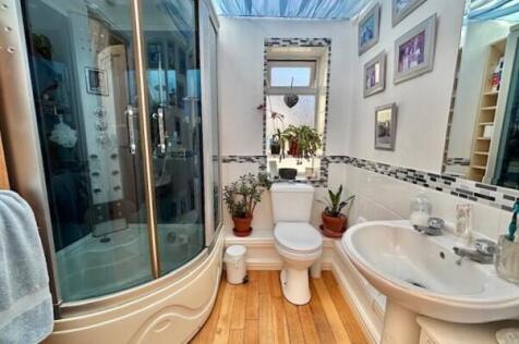 Ground Floor Shower Room