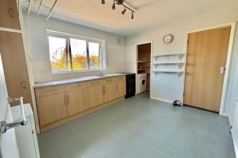 Kithchen / Breakfast Room
