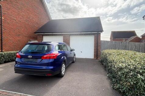 Driveway/Parking