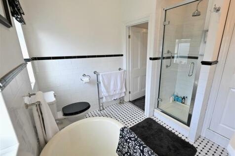 Bathroom (2)