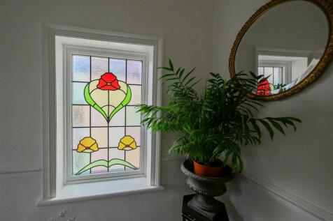 Upper landing window