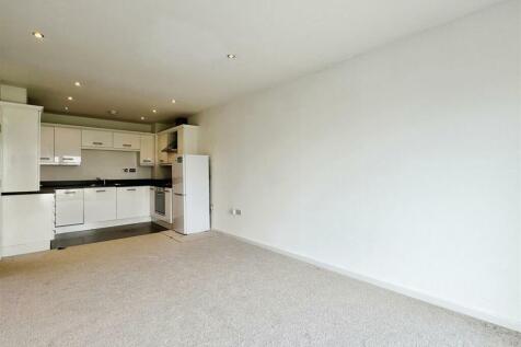 Living area to kitchen