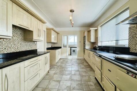 Kitchen (2)
