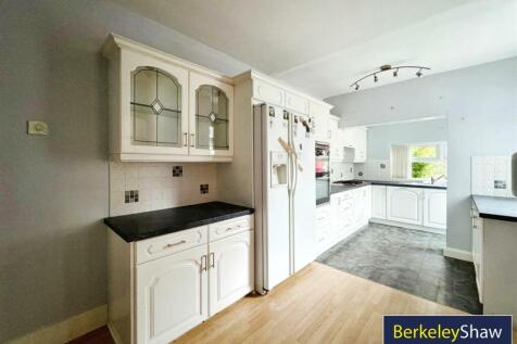 Kitchen (2)