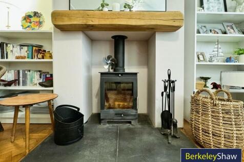 Log burner