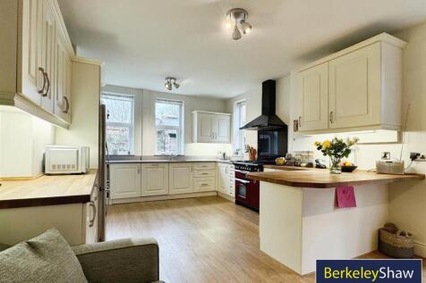 Kitchen diner (2)