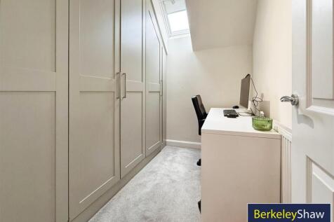 Bedroom 5/Study