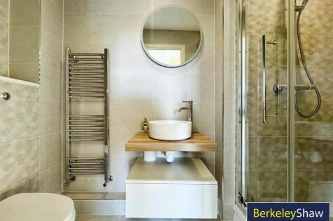 En-suite shower room