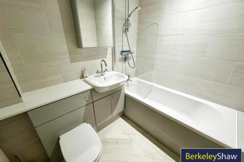 Bathroom (2)