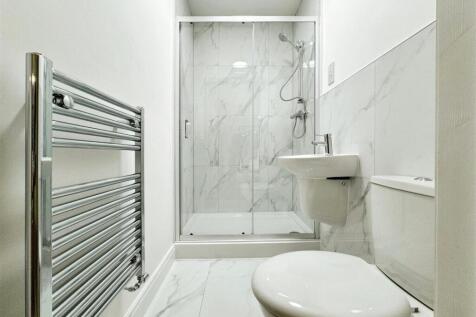 En-suite shower room