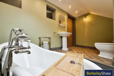 Bathroom (2)