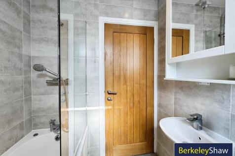 Bathroom (2)