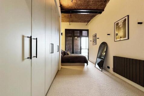 Bedroom (1)