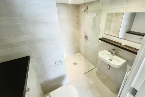 Ensuite Shower Room