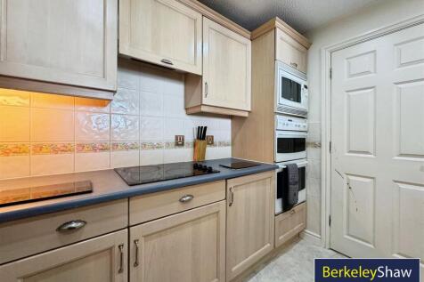 Kitchen (2)