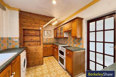 Kitchen (2)