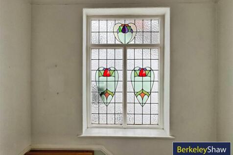 Landing feature window
