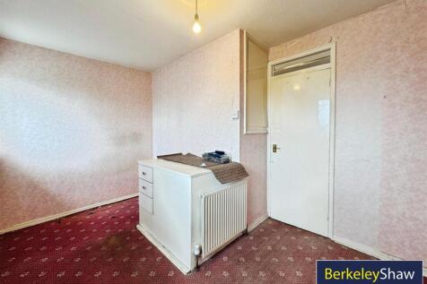 Bedroom 3 (2)