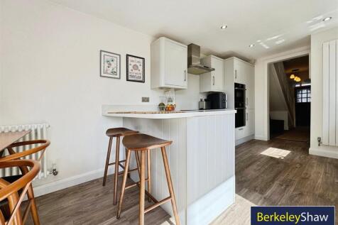 Breakfast bar