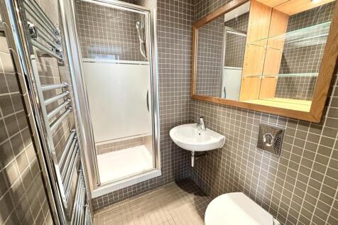Ensuite SHower Room