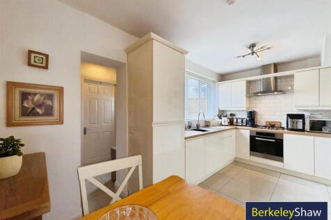 Kitchen diner (2)