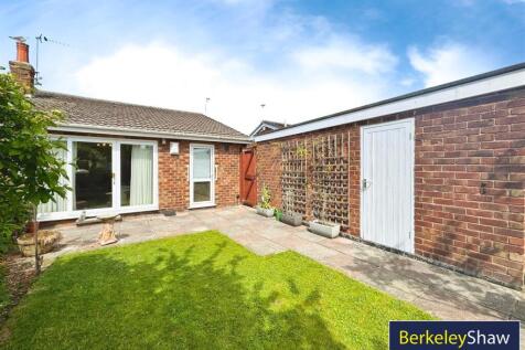 Rear garden (3)