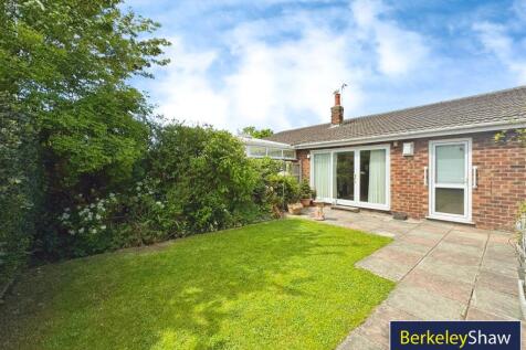 Rear garden (3)
