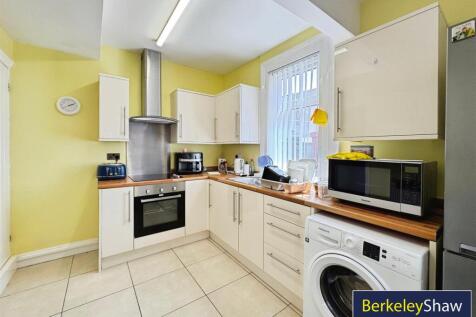 Glendower Road, Waterloo