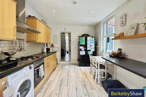 Kitchen (2)
