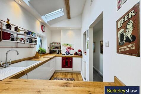 Kitchen (2)