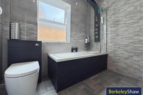 Penrhyn Avenue, L21