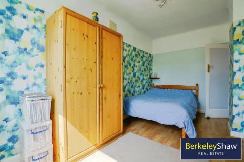 Bedroom 3 (2)