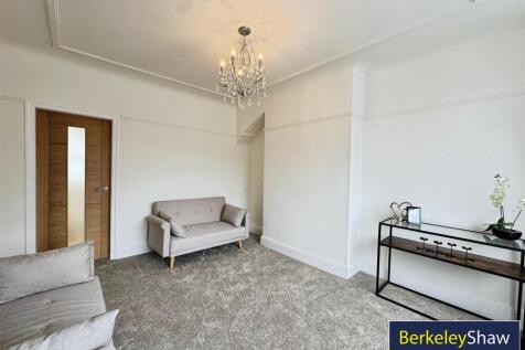 Living room (2)