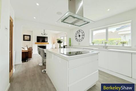 Kitchen/Breakfast/Family Room