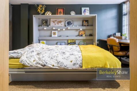 3rd Bedroom/study