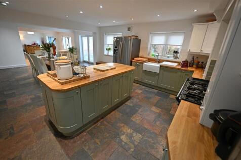 Kitchen diner (3)