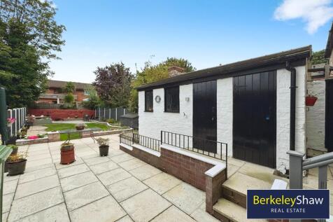Rear garden (2)