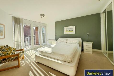 Bedroom 1 - Ensuite