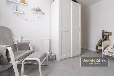 Bedroom 2 (2)
