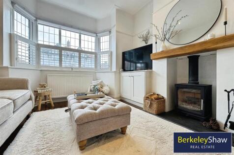 Living room (2)