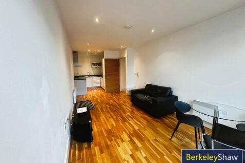 pbox-living_room-339534.jpg