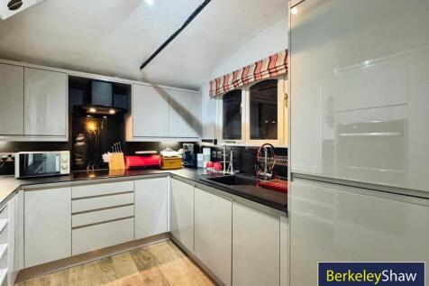 Kitchen (2)