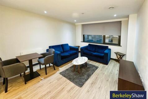 Open Plan Lounge Kitchen