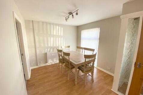 Dining Room.jpg