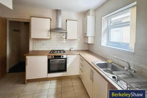 ab6d60d7-14a 20Kitchen.jpg