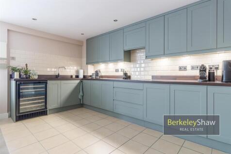 Kitchen (2)