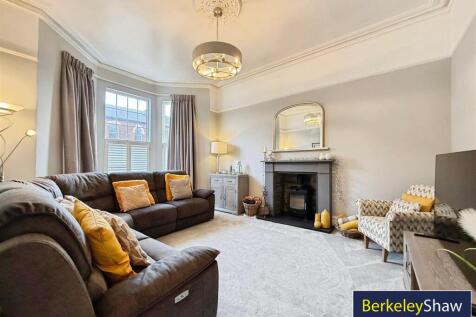 Front Lounge